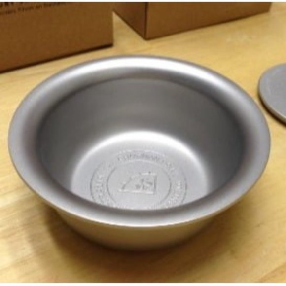 New Luxury Shaving Soap Bowl, Sandblasted Steel for Fast, Thick Lather. - Picture 1 of 2